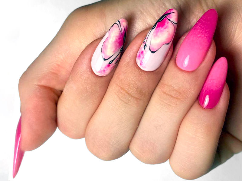Nail Art estive - Antonia Minervini: Fusion farfalle sfumate