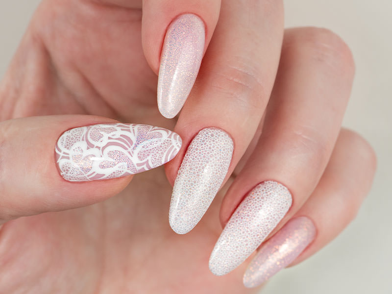 Idee Nail Art - Kateryna Bandrovska: Kombi San Valentino