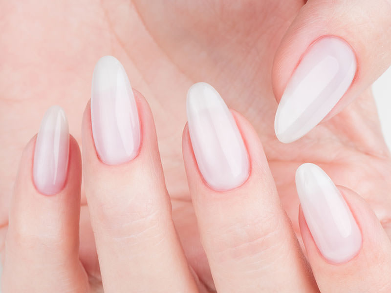 Manicure Mania - Kateryna Bandrovska: Unghie delicate