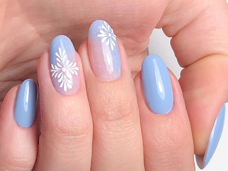Nail art mania - Giulia Paladino: Fiocchi di neve