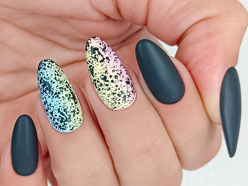 Nail art mania - Tiziana Preta: Toni pastello e nero