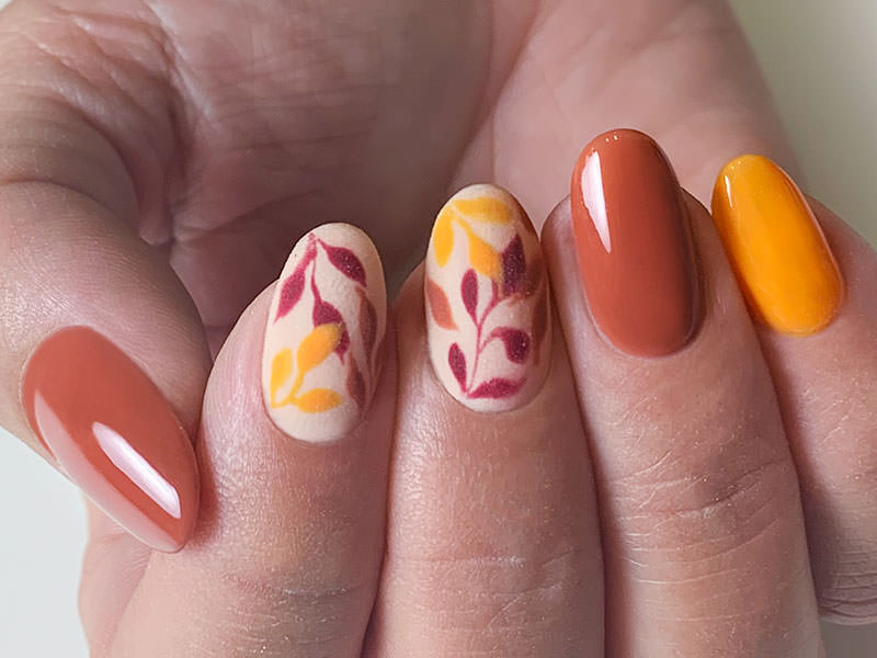 Nail art mania - Pamela De Montis: Foglie autunnali