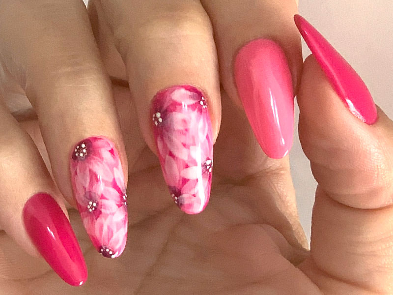 Nail Art estive - Pamela De Montis: Margherite