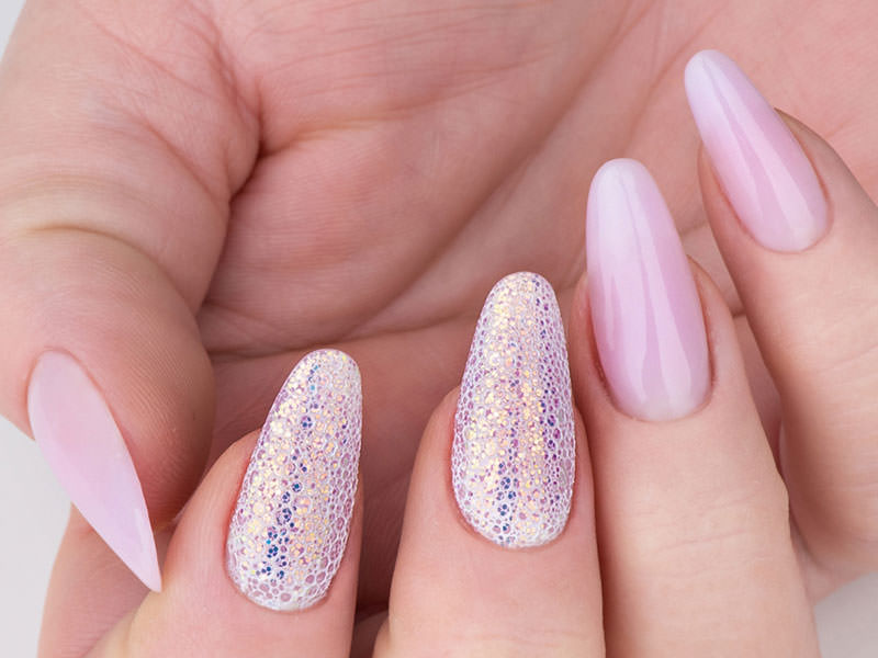 Idee Nail Art - Gioia Del Zotto: Fusion glitterato