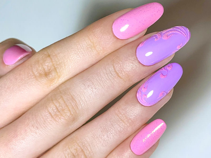 Nail Art Primaverili - Gioia Del Zotto: Colori pastello & glitter