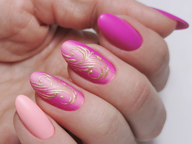 Nail art mania - Lorena Chiarentin: Decori dorati