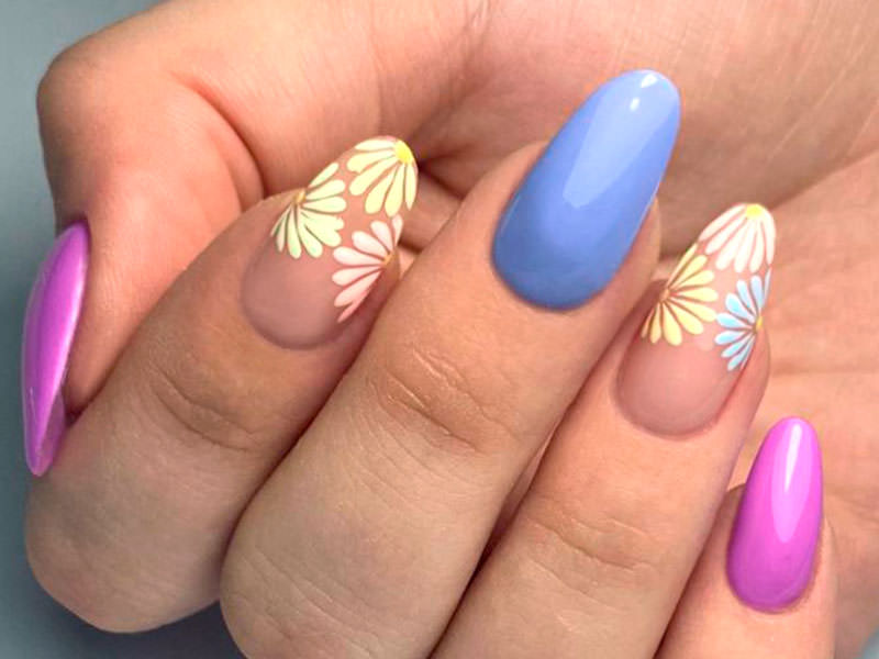 Nail Art Primaverili - Antonia Minervini: Margherite colorate