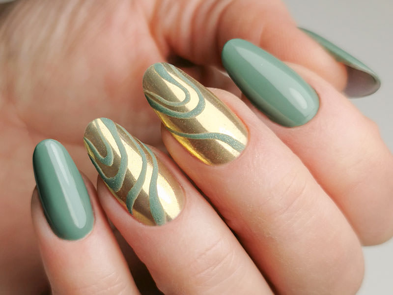 Nail art mania - Marzia Appetecchia: Onde sinuose