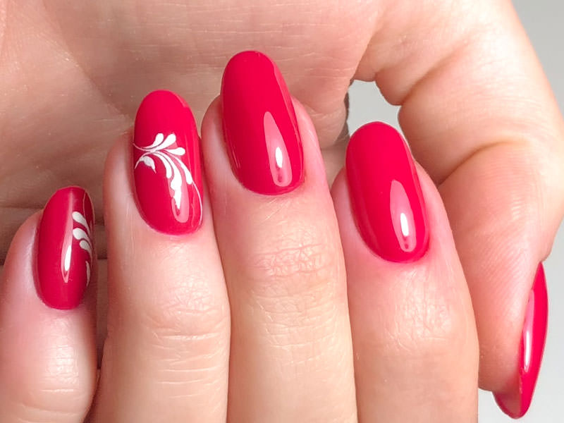 Nail art mania - Giulia Paladino: Primavera in red