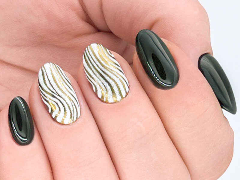 Nail art mania - Valentina Sardone: Fantasia in nero