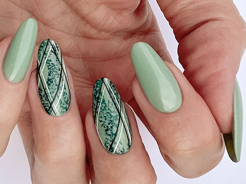 Nail art mania - Sara Colleoni: Pixel Art rivisitato