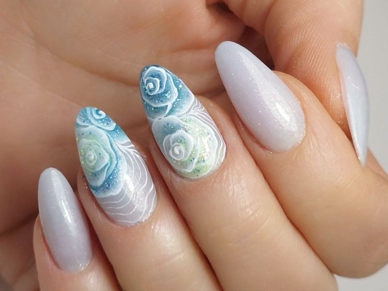 Idee Nail Art - Marzia Appetecchia: Rose sfumate