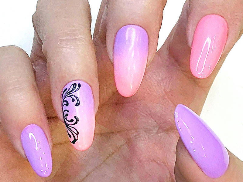 Nail art mania - Pamela De Montis: Sfumature e decori