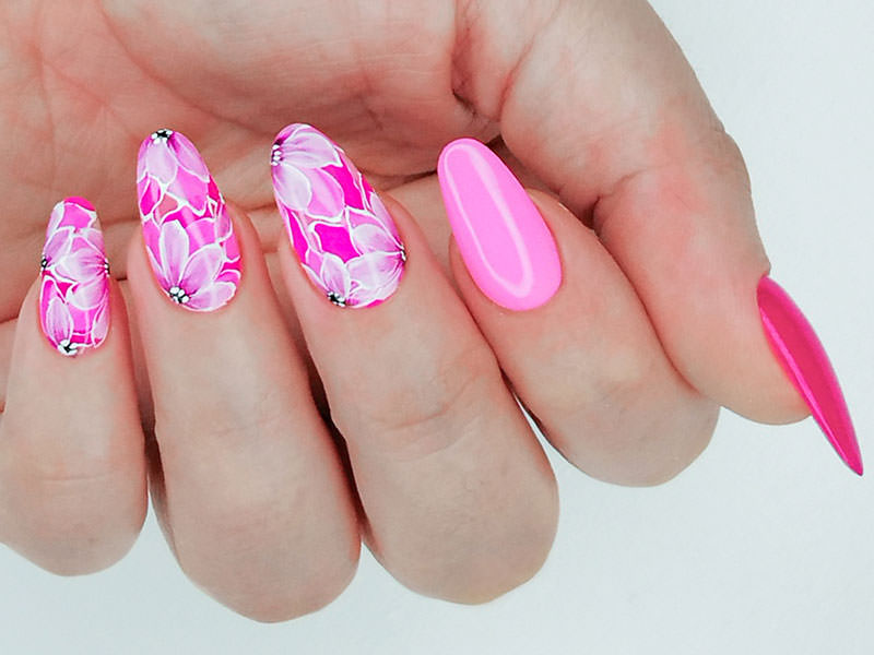 Nail art mania - Laura Ascione: Romantici fiori