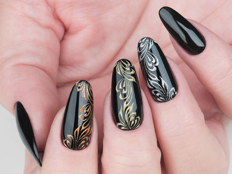 Nail art mania - Gioia Del Zotto: Decori metalizzati