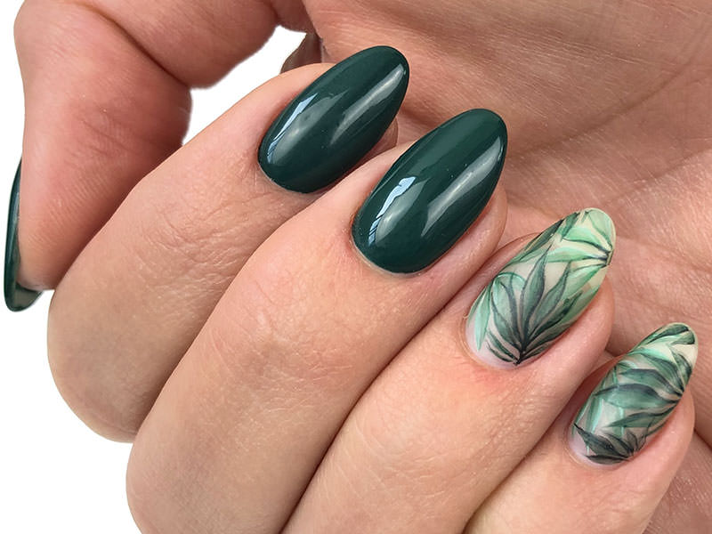 Idee Nail Art - Sara Scarselli: Kombi e foglie