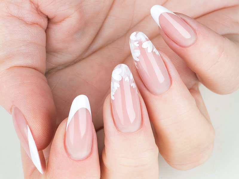 Nail art mania - Gioia Del Zotto: Cuori bianchi