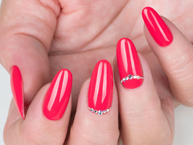 Semipermanente rinforzato - Gioia Del Zotto: Coroncine di strass