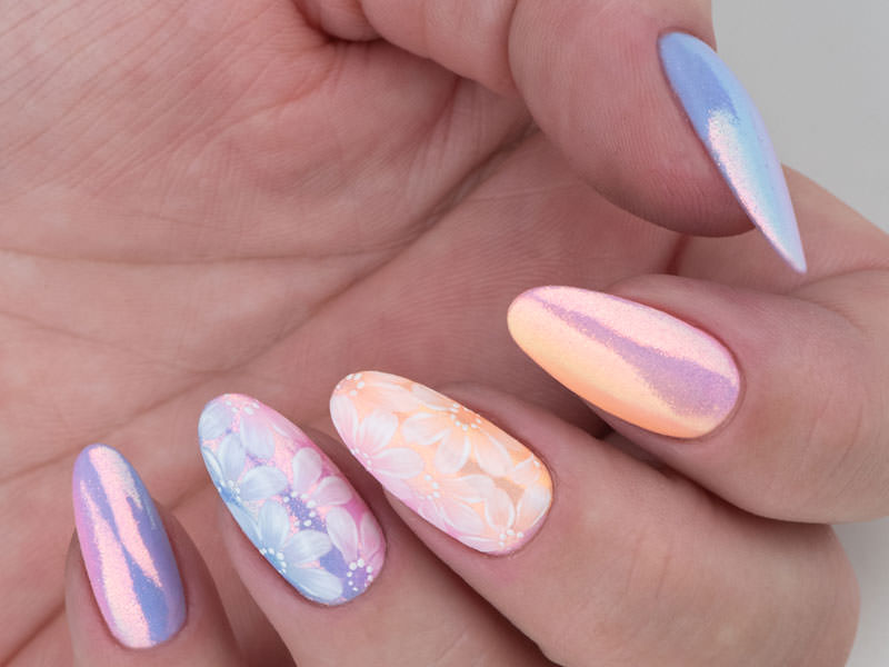 Corso ricostruzione unghie - Gioia Del Zotto: KB Fusion fiori delicati