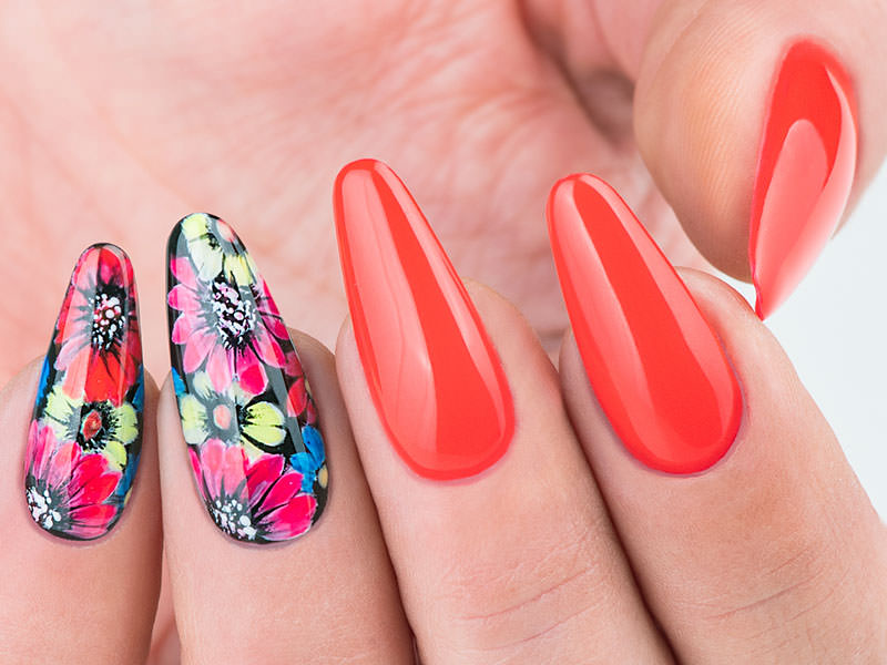 Nail art mania - Chiara Milanese: Fiori Multicolor