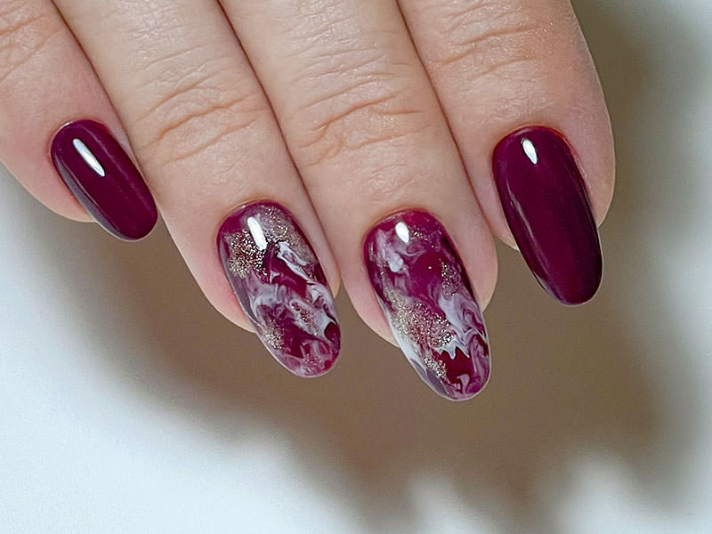 Unghie Mania - Gioia Del Zotto: Effetto marmorizzato