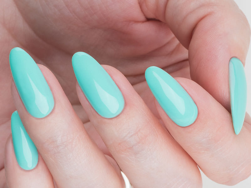 Unghie Mania - Kateryna Bandrovska: Elegante monocolore