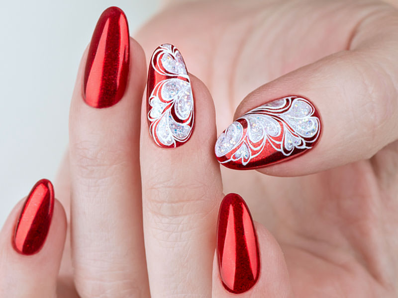 Idee decorazione unghie - Kateryna Bandrovska: Cuori in rilievo