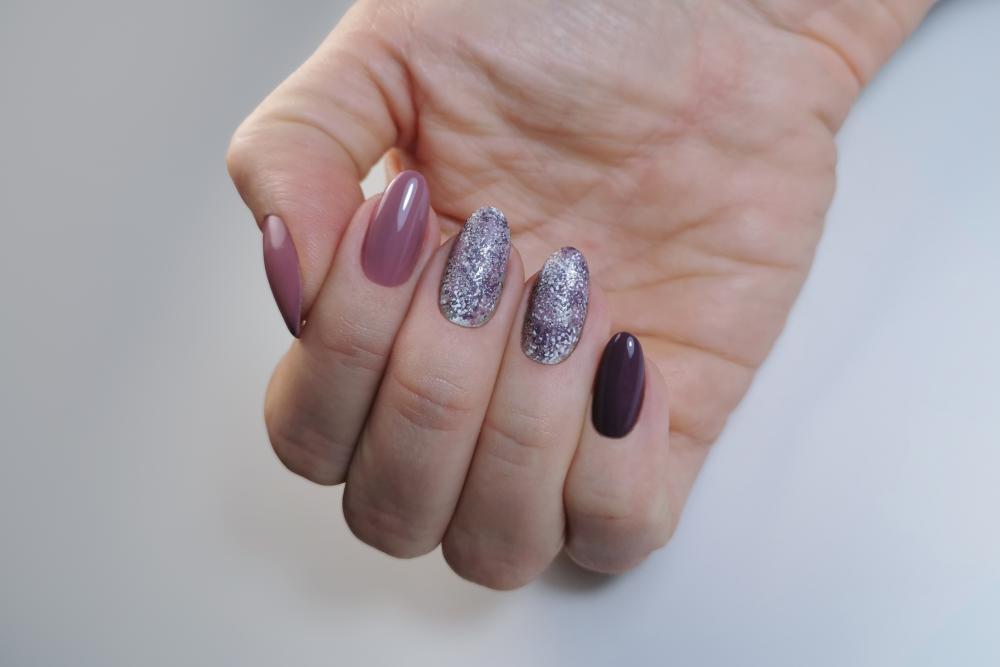 Nail art mania - Lorena Chiarentin: Metal Pixel