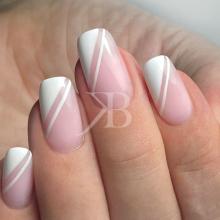 Nail art mania - Antonia Minervini: French squadrato